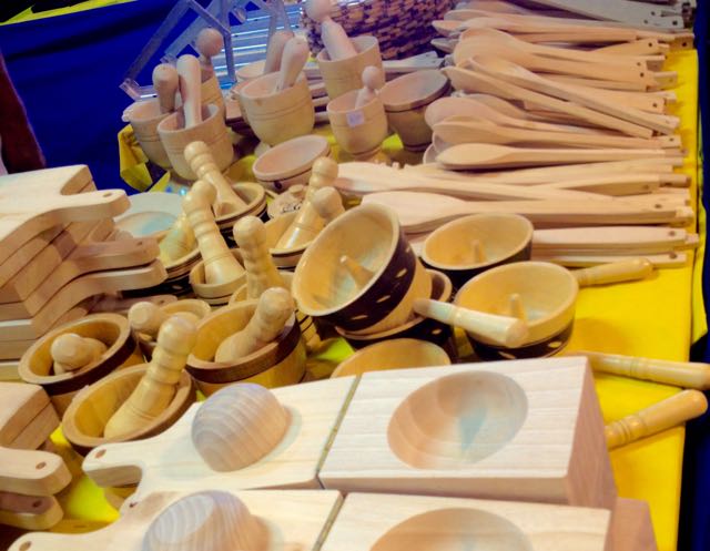 wooden utensils colombian craft